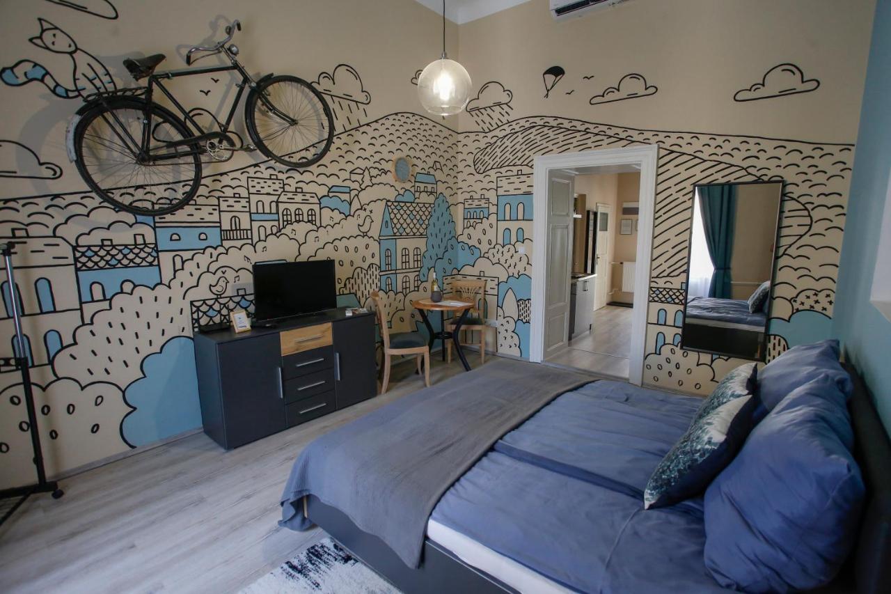 Urania Apartmanhaz Έγκερ Εξωτερικό φωτογραφία