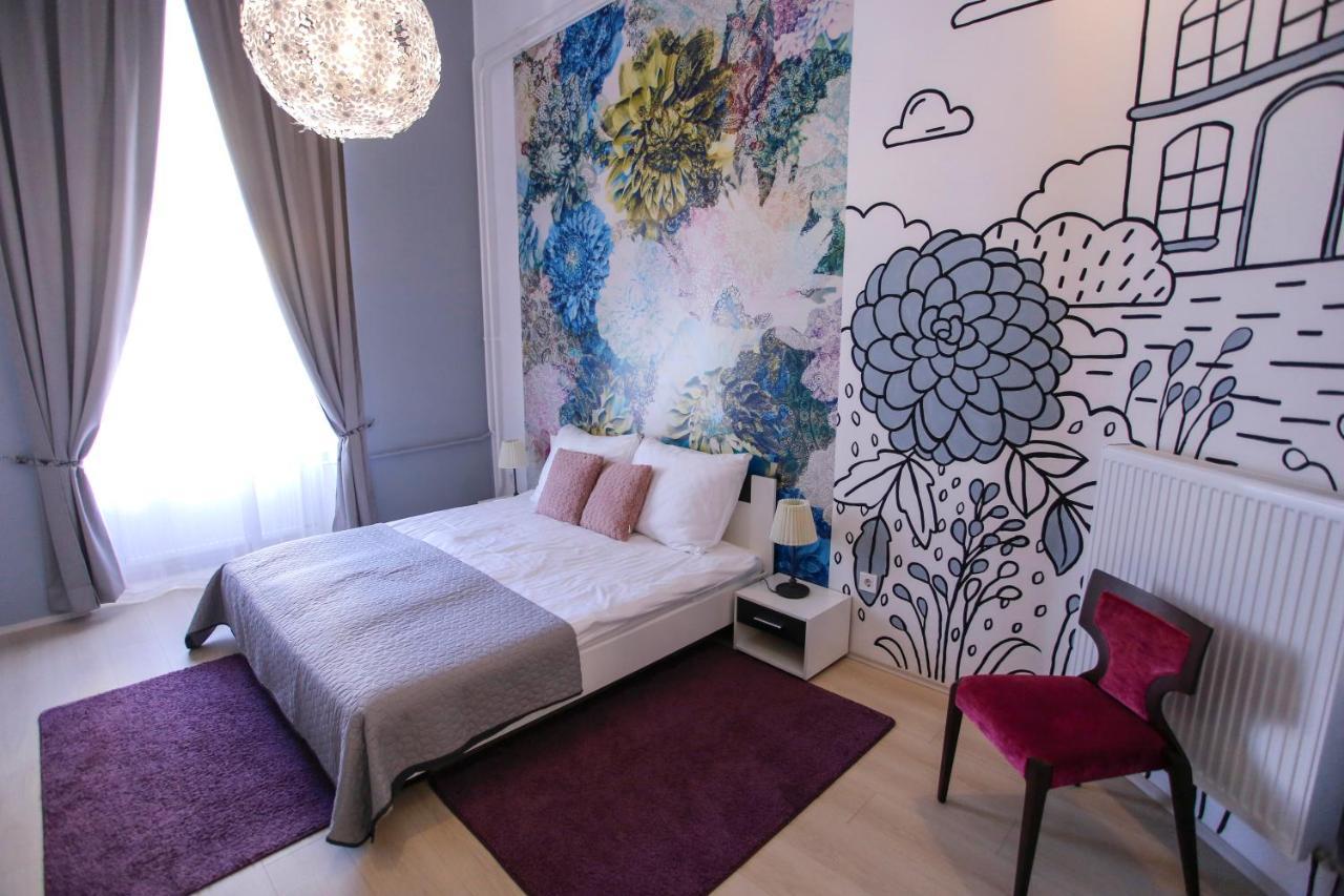 Urania Apartmanhaz Έγκερ Εξωτερικό φωτογραφία