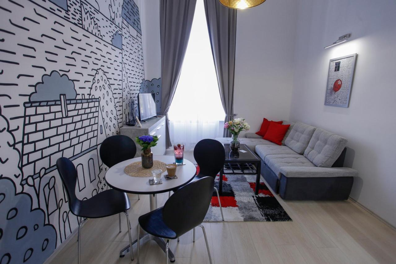 Urania Apartmanhaz Έγκερ Εξωτερικό φωτογραφία